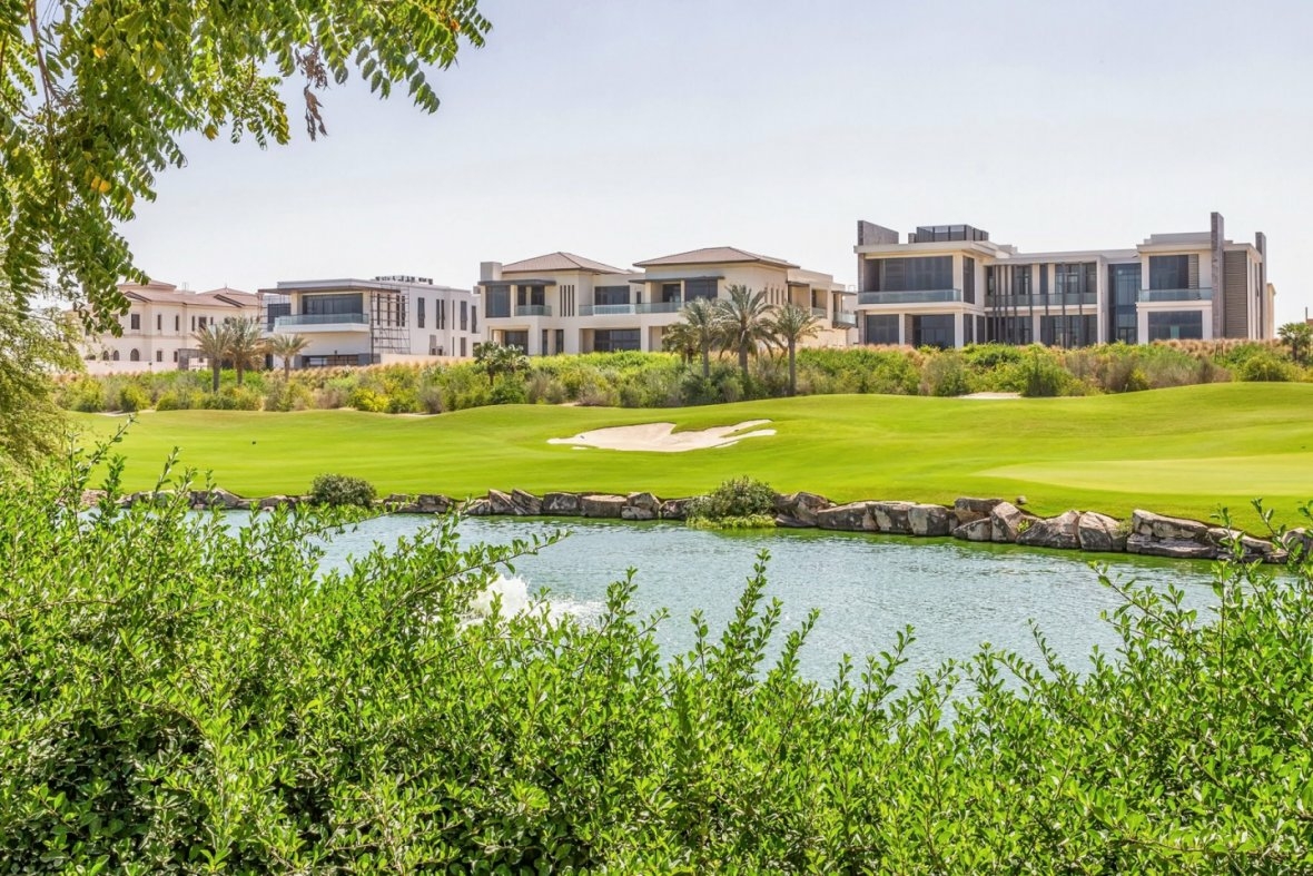 Dubai Hills, picture 1
