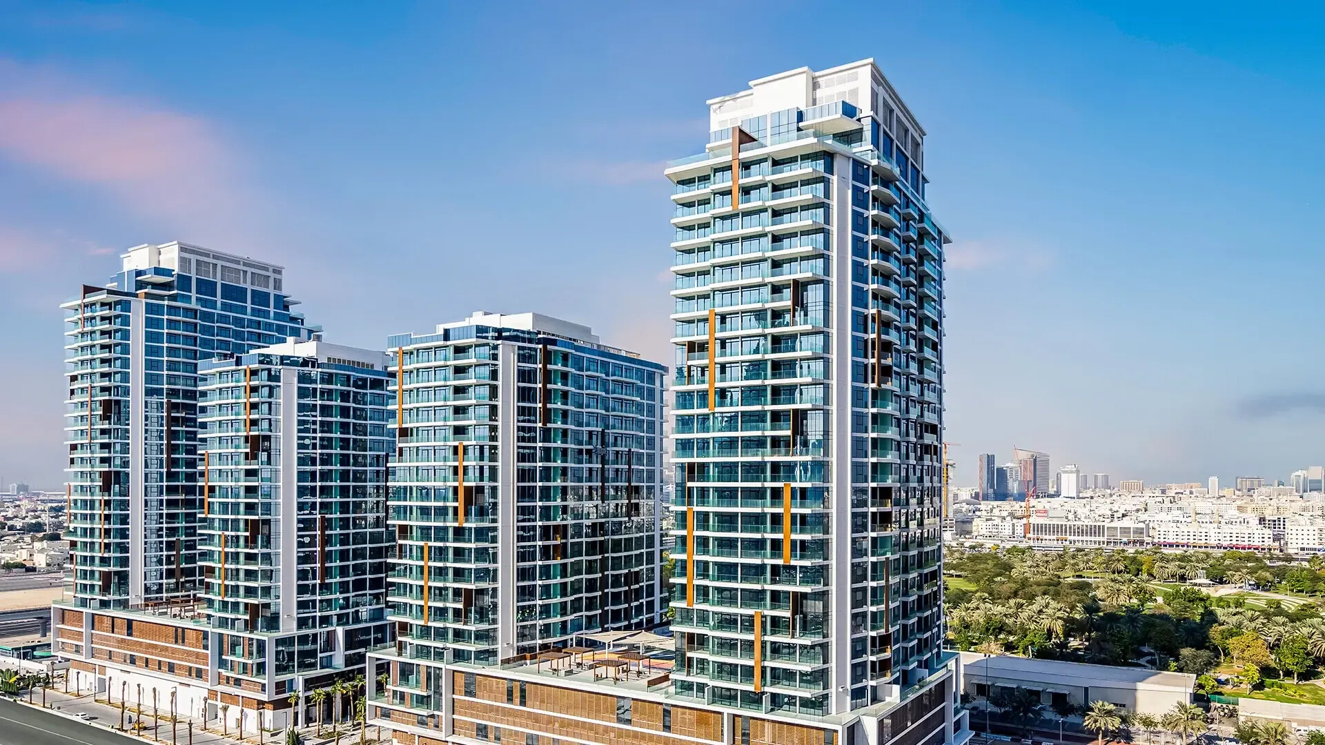 Park Gate Residences, picture 1