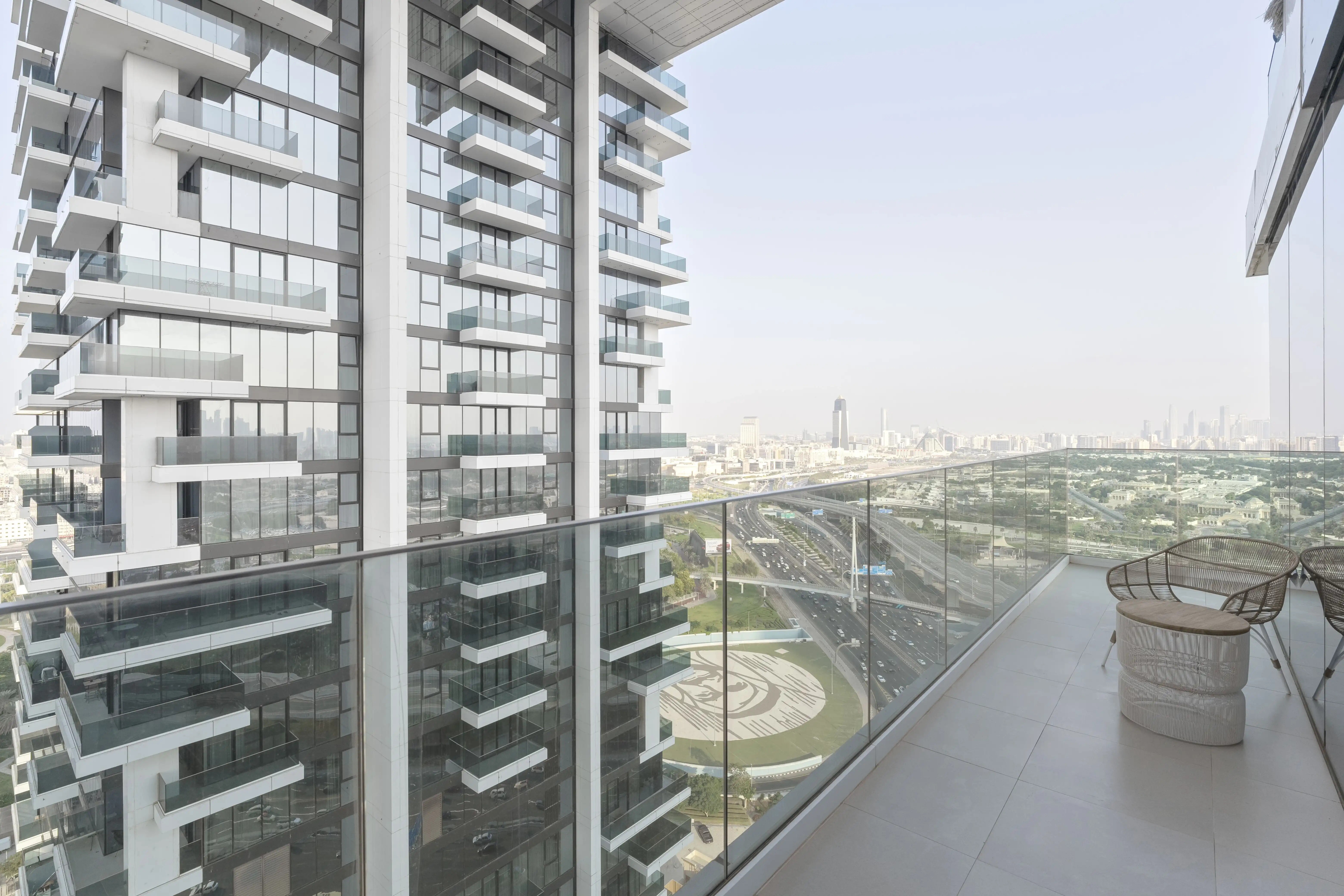 1 Residences, picture 5